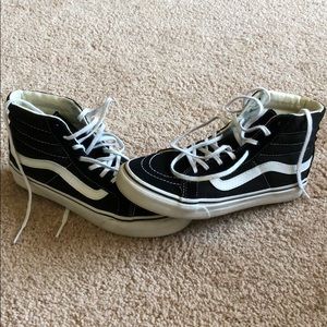 Vans Old School Sk8-Hi 4.5 men’s, 6 women’s